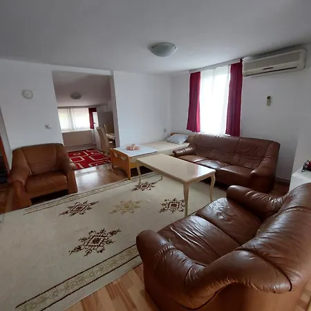 Did Apartment's *